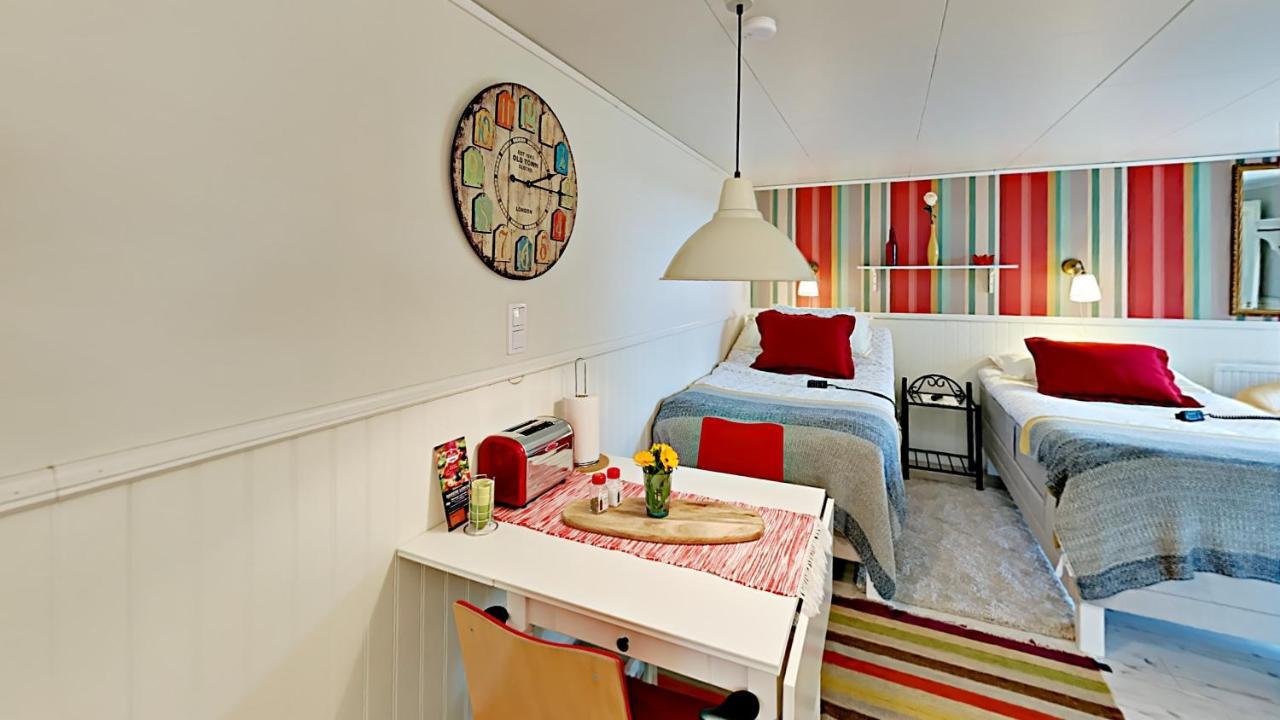 Woodstock B & B Studios 博尔斯塔 外观 照片